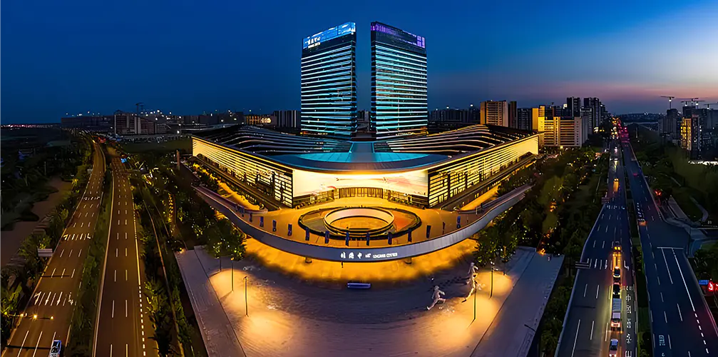 Lingang Performing Arts Center